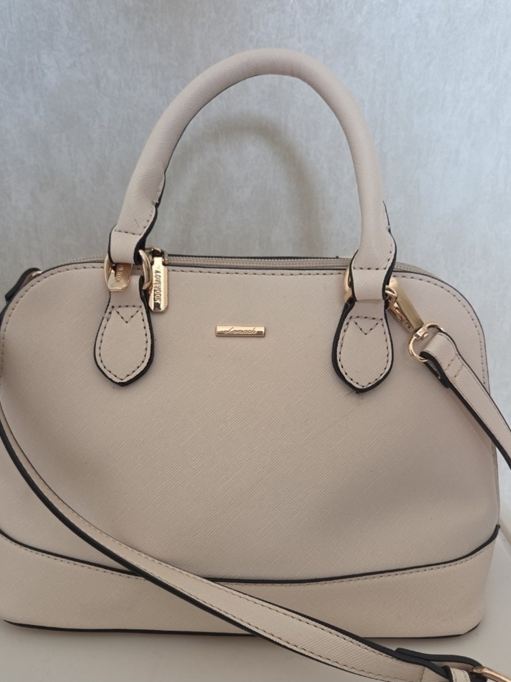 LOVEVOOK small beige crossbody satchel with a classic double-zip design